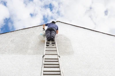 Peinture extérieure à Azolette — façades et ravalement